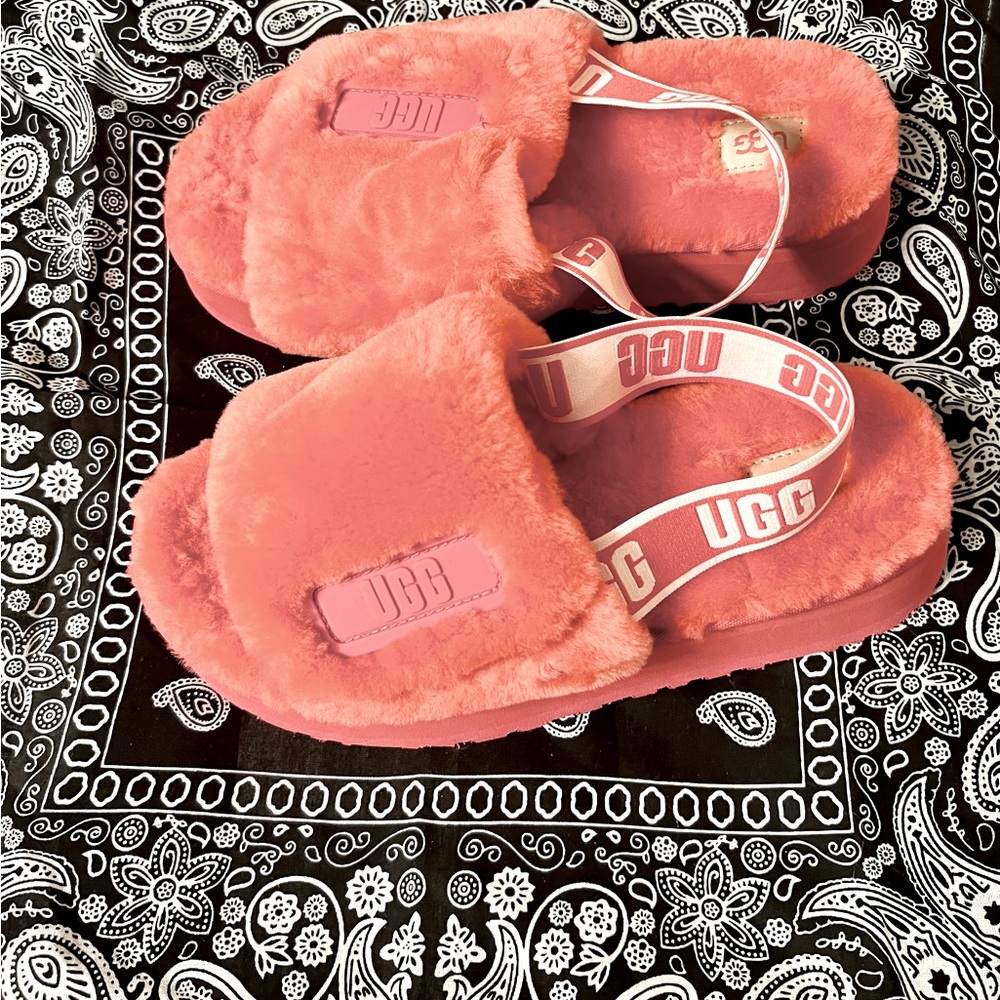 Hot Pink UGG slippers/shoes